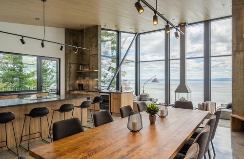 Petite-Riviere-Saint-Francois Ski Chalet | Onyxsurlefleuve - Luxury chalet