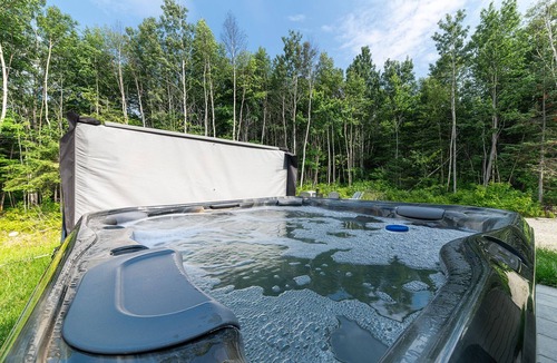 Petite-Riviere-Saint-Francois House | Hôtel à la maison - Le Distinction, piscine et spa