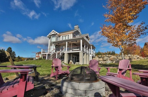 Petite-Riviere-Saint-Francois Condo | Condo 63: Fireplace, Views & Terrace - Top Floor