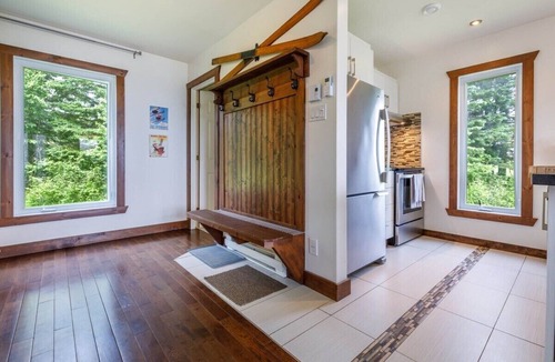 Petite-Riviere-Saint-Francois Condo | 14B Condo: Mountain & River Views, Terrace & BBQ