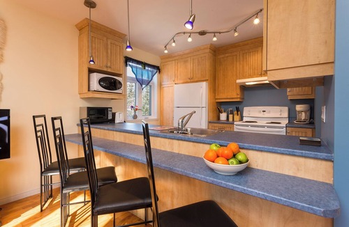 Petite-Riviere-Saint-Francois Condo | Calm and tranquility at your fingertips