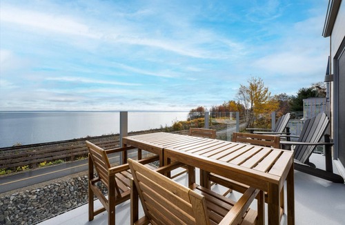 Petite-Riviere-Saint-Francois Condo | Panorama 1251: Private & Luxury, River Sunsets