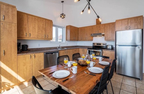 Petite-Riviere-Saint-Francois House | Bleuzen River View *Massif*Private*Wooded*Upper section