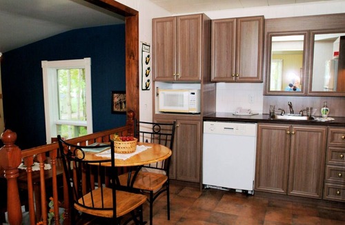 St-Francois-de-l'Ile-d'Orleans Ski Chalet | Le Chalet Minigo