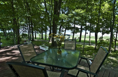 St-Francois-de-l'Ile-d'Orleans Ski Chalet | Le Chalet Minigo