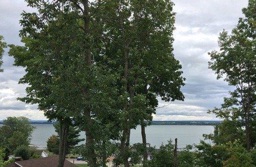 Saint-Jean-de-l'lle-d'Orleans Ski Chalet | The Vilmont Beach Chalets St-Jean with views and access to the River, 20 minutes from Qc