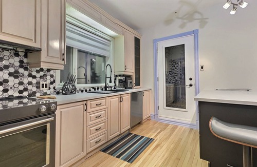 Saint-Laurent-de-l'ile d'Orleans House | Panorama of relaxation
