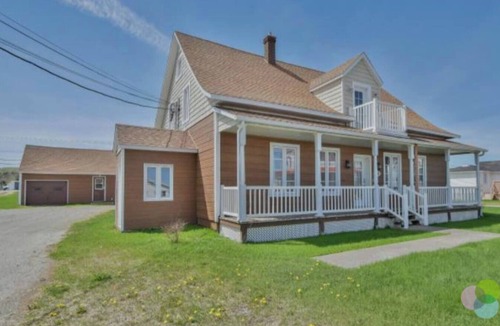 Sainte-Anne-des-Monts House | The ancestral beauty