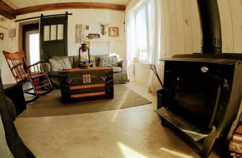 Lac-Etchemin Ski Chalet | CHALET RIVIÈRE ETCHEMINS, Un endroit unique