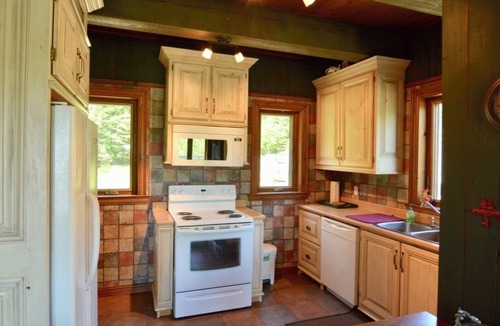 Ste-Lucie-des-Laurentides Ski Chalet | Ti'Chalet du Nord - Cozy Laurentian Chalet near Val-David