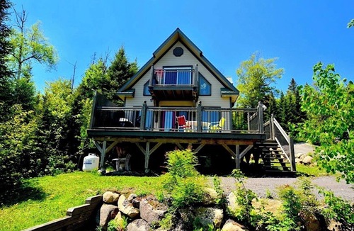 Ste-Lucie-des-Laurentides Ski Chalet | Ti'Chalet du Nord - Cozy Laurentian Chalet near Val-David