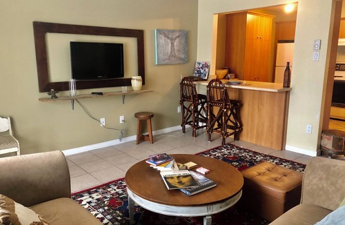 Sainte-Marguerite-du-Lac-Masson Apartment | Bright Lakeside 1 Bedroom Studio Across from Lac Masson - Trails & Village
