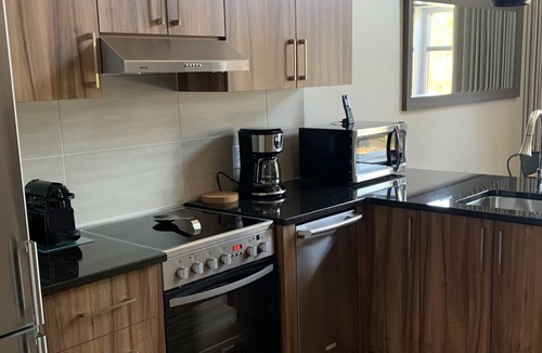 Sainte-Marguerite-du-Lac-Masson Condo | Top floor 2 bedroom Condo with Lake View