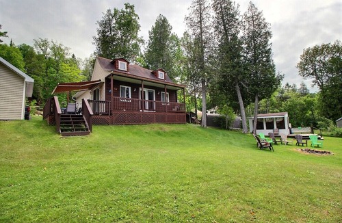 Sainte-Therese-de-la-Gatineau Ski Chalet | Thirty-one thousand memories