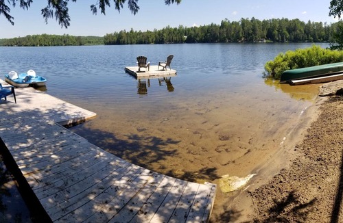 Sainte-Therese-de-la-Gatineau Ski Chalet | A Pet Friendly Waterfront Cottage with Sandy Beach for rent