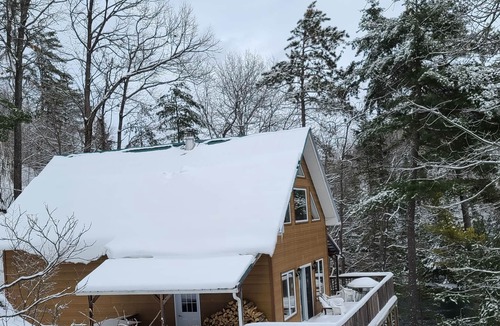 Bouchette Cottage | Lake Roddick aka Grand Lac Rond