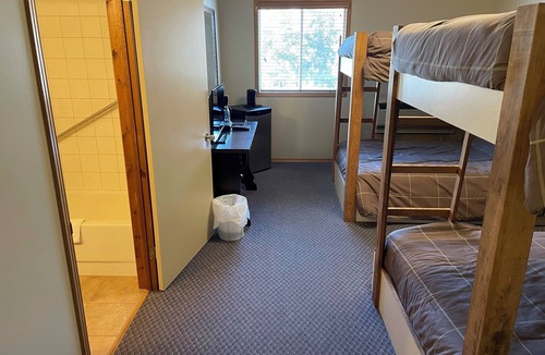 Golden Valley Cabin | Bucks Lodge and Grill