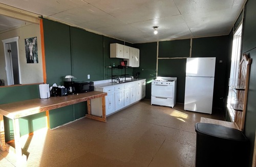 Unorganized Thunder Bay District Cabin | Buck Fever Services - Lodging, Convenience +, Fluids, Wifi, Outdoors, Rental,etc