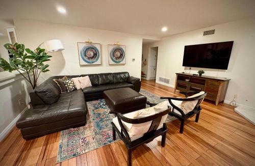 El Dorado House | CA4 House Family Oasis Golf Fire Pit & Games