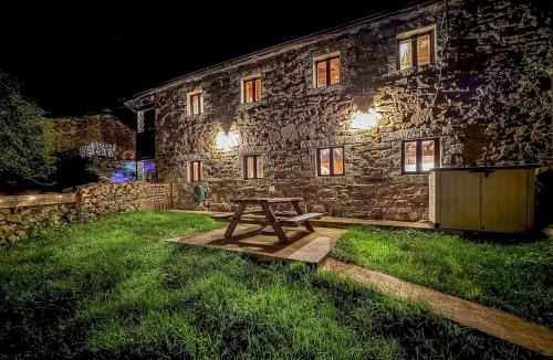 Vega de Pas House | Cabaña La Gurueba, frente rio y cascada