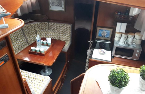 Flace Boat Rental | CABANA & Boat "Corus"