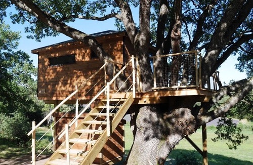 Reauville Cabin | CABANA IN A TREE "7th heaven"