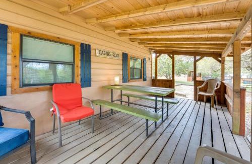 Concan House | 'Cabana Luna' Cabin w/Deck, Swing & Fire Pit!