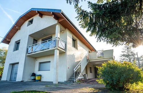 Seynod Villa | Cabana & Maison de la Butte Saint-Martin