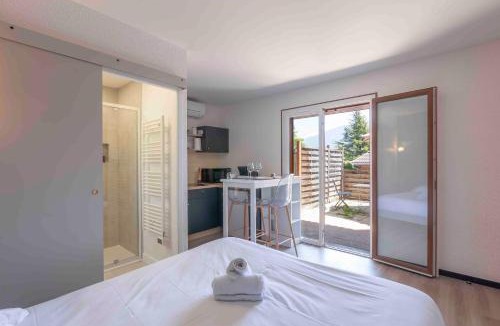 Argonay Apartment | Cabana & Studio Alpin Annecy - Terrasse Parking