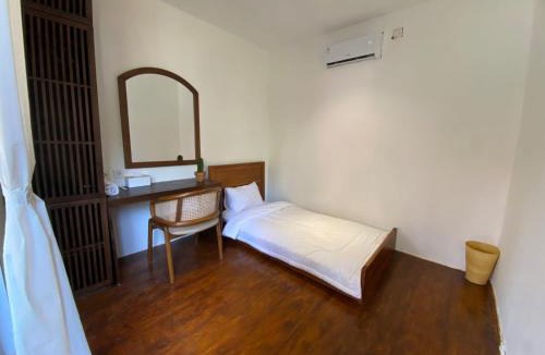 Tanjung Setia Resort | Cabana Surf and Stay
