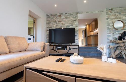 Chanaz Villa | Cabana & Terrasse du Bourget - Jacuzzi