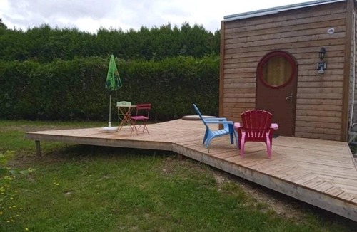 Bar-sur-Aube Cabin | Cabane 2 étoiles - Piscine - eecec0