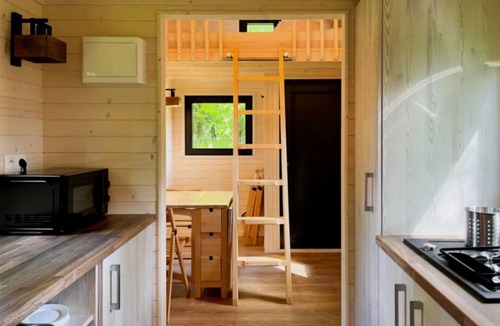 Neuilly-sur-Marne Cabin | Cabane 3 étoiles - ccbechg