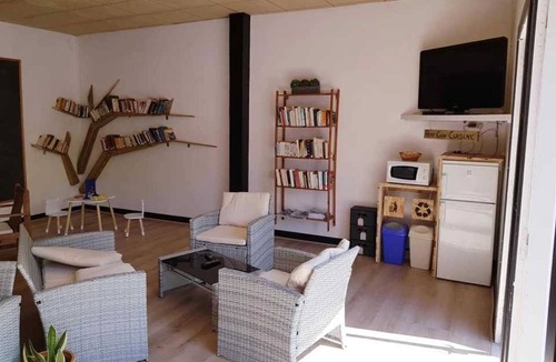 Marcillac-la-Croisille Cabin | Cabane 3 étoiles - Piscine - eeiiff