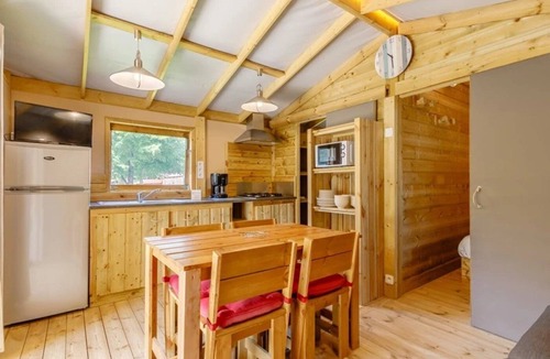 La Plaine-sur-Mer Cabin | Cabane 4 étoiles - Parc aquatique - ccbbhah