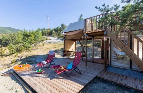 Rosans Cabin | Cabane 4 étoiles - Piscine - ccbacgi