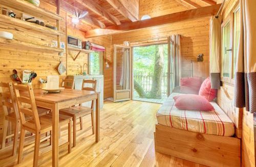 Monsac House | Cabane Amicie