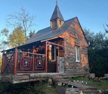Sury-aux-Bois Ski Chalet | Cabane atypique sur une Île