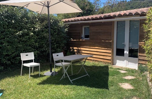 Villelaure Apartment | Cabane AUX Bambous EN Luberon