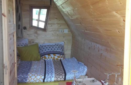 Cerans-Foulletourte House | Cabane avec jacuzzi privatif et accès à ferme pédagogique - FR-1-410-459