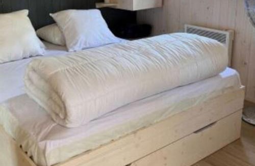 Saint-Astier Other | Cabane avec jacuzzi - 2 pers. - API-1-52-2215