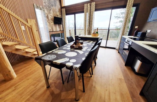 Paroisse Saint-Vincent-de-Paul Ski Chalet | Cabane Avec vue Exceptionnelle à Dole