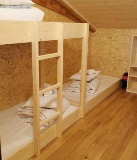 Lauenen Bei Gstaad Hostel | Cabane Bella-Tola