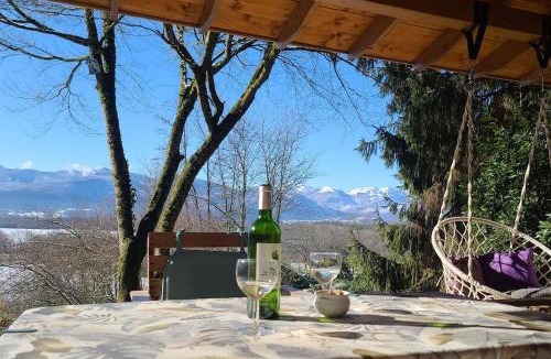 Saint-Laurent-de-Neste Ski Chalet | Cabane dans les bois avec vue sur les Pyrénées