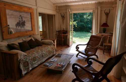 Saint-Etienne-du-Gres House | Cabane de la leque