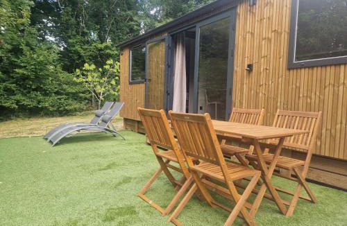 Vollore-Ville House | Cabane des Catalpas