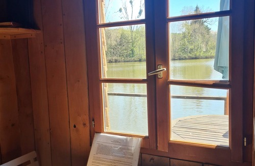 Saint-Didier-sur-Arroux Cabin | Cabane du Paraclet