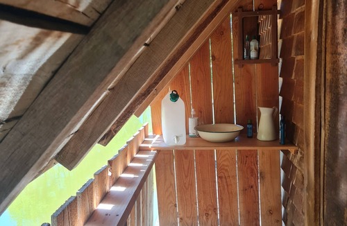 Saint-Didier-sur-Arroux Cabin | Cabane du Paraclet