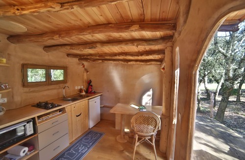 Labastide-de-Virac Cottage | Cabane "La Fée des Bois"