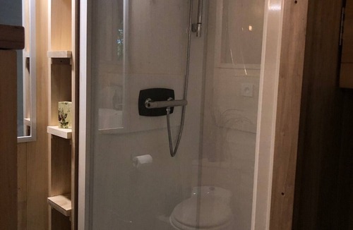 Livernon Cabin | Cabane Lodge en Pleine Nature Avec spa Privatif Dans le Lot